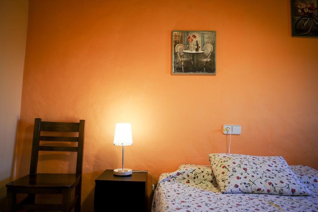 Casa Angrill Hotel Oliana Cameră foto
