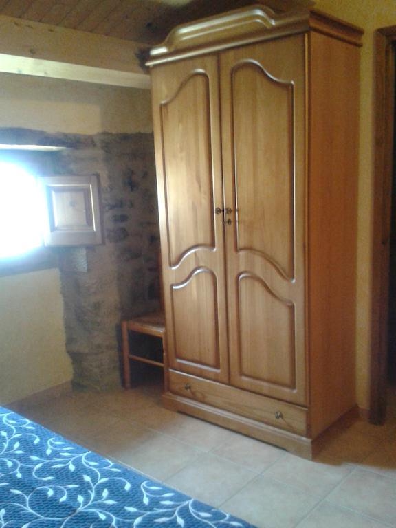 Casa Angrill Hotel Oliana Cameră foto